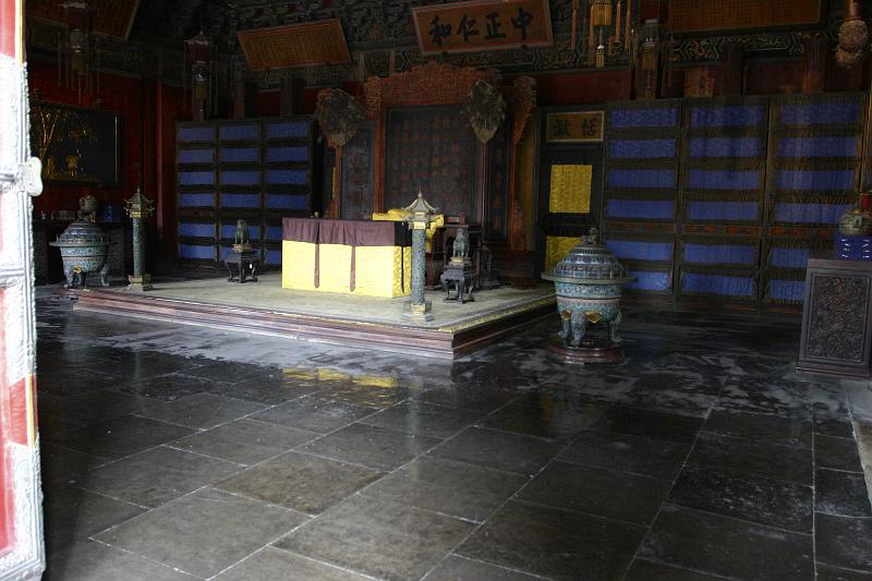 IMG_6849.JPG - The sitting room of Empress Dowager Cixi, also known as the "Dragon Lady."